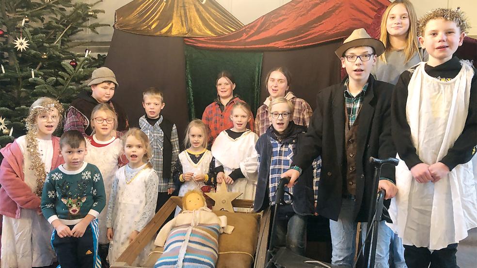 Gestern stand die Generalprobe für das Krippenspiel in der Kirche an. Nicht alle der 15 Kinder konnten allerdings dabei sein.  © Foto: Busemann