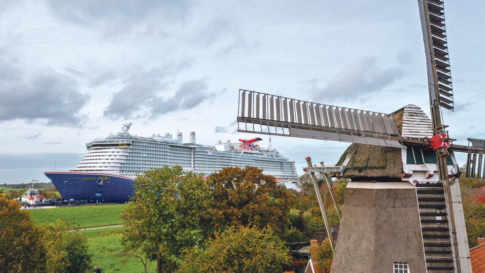 Auch die auf der Papenburger Werft gebaute »Carnival Jubilee« wurde dieses Jahr überführt.  © Foto: Meyer Werft
