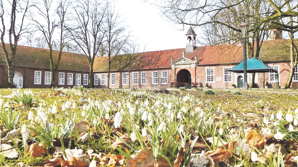 Stefan Leja, Leiter der Kreismusikschule blickt insgesamt auf ein erfolgreiches Jahr zurück. Sorgen bereitet jedoch die Suche nach Lehrkräften.  © Foto: Ostfriesland Travel
