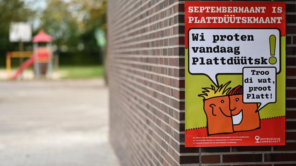 Eine Umfrage des Auricher Plattdüütskbüro unter rund 2600 Ostfriesen zeigt, dass noch immer viele Plattdeutsch sprechen.  © Penning/dpa