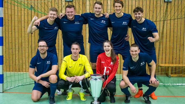 Firmen und Behörden kicken wieder in Leer