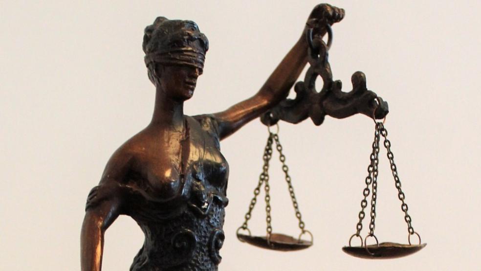 In ihren Schreiben an Justizangestellte schoss die Angeklagte über das Ziel hinaus und machte sich der Verleumdung strafbar. © Pixabay (Symbolfoto)