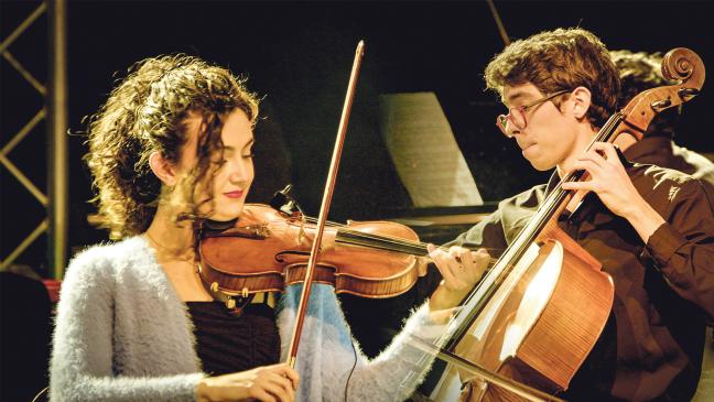 Klassik trifft auf Pop in der Stadthalle