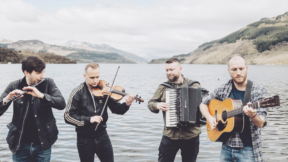 Die Musiker wollen mit schottischem Folk begeistern.  © Foto: privat