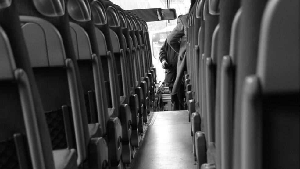 Ein betrunkener Insulaner hat einen Busfahrer auf Borkum geschlagen. © pixabay