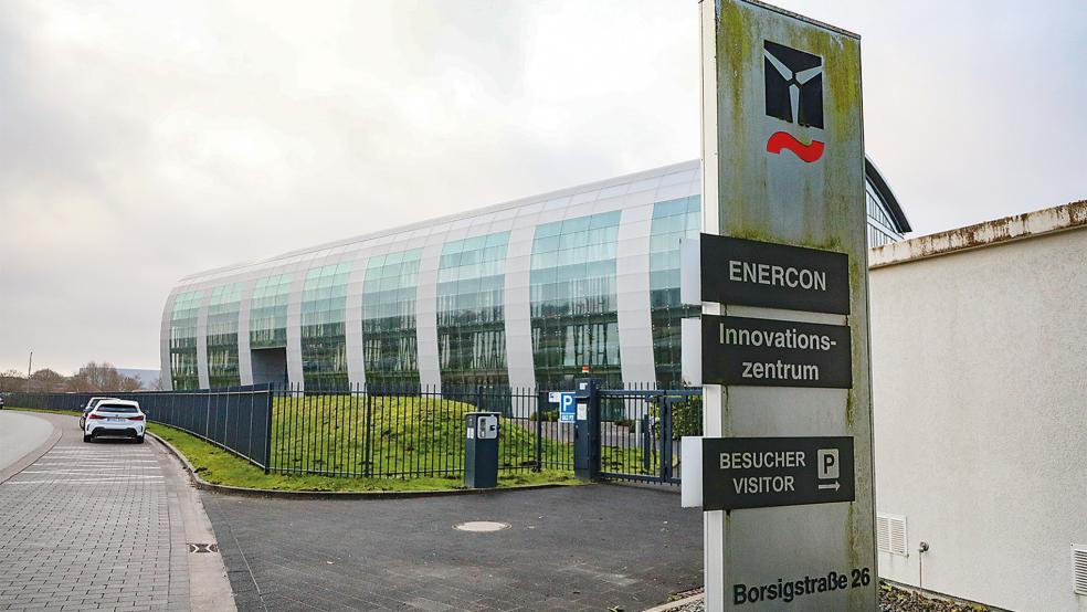 Sitz der Chefetage: Das futuristische Enercon-Verwaltungsgebäude an der Borsigstraße in Aurich-Sandhorst.  © Foto: Banik