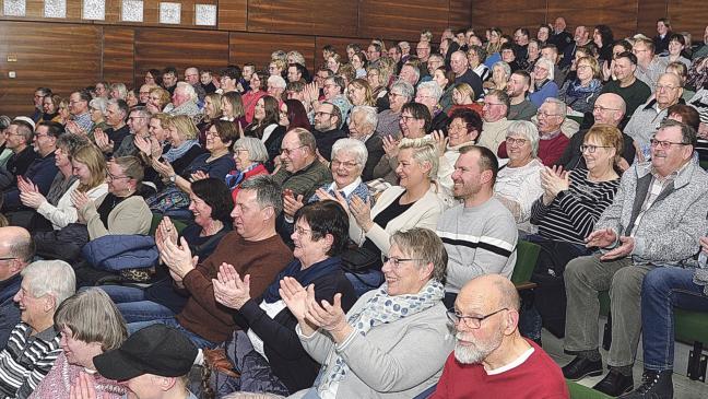 Auch die Autorin zollt Anerkennung