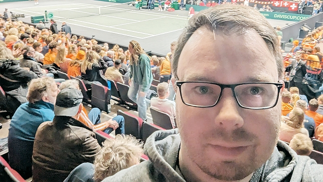 Rheiderländer feiert Tennis-Party mit