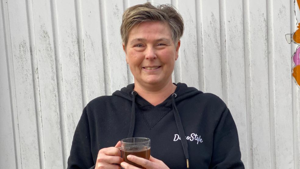 Helina van der Velde fühlt sich im Rheiderland gut aufgehoben. © Kuper