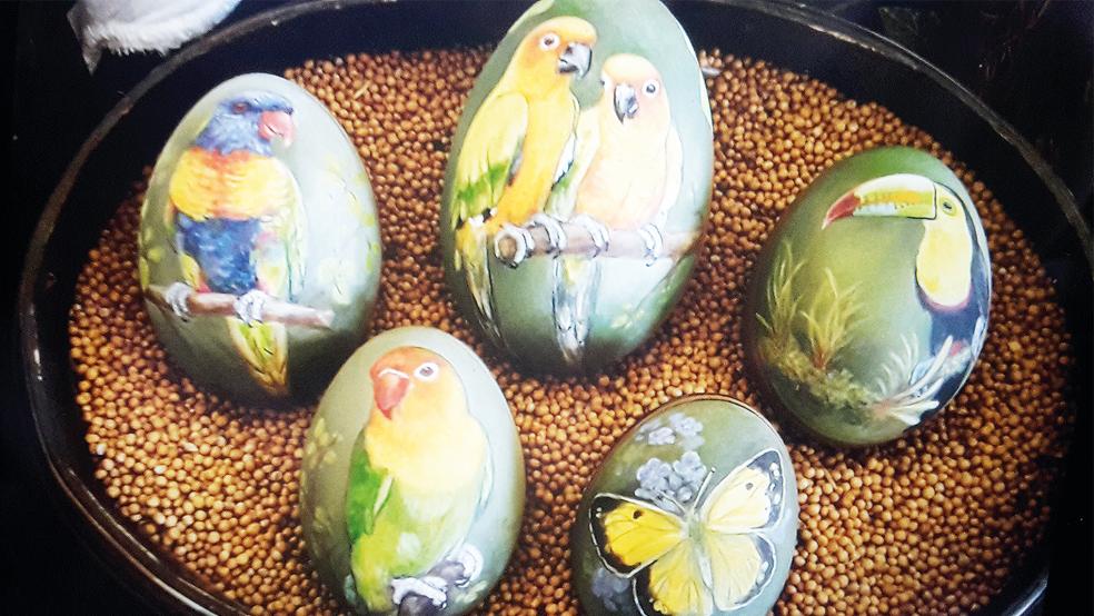 Ostereier in vielen Varianten bietet der Markt.  © Foto: privat