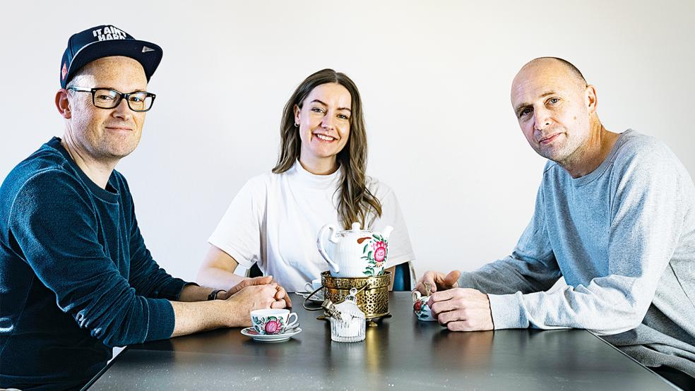 Das »T-Team« bittet zur Lesung (von links): Jan Brandt, Sylvie Gühmann und Sebastian Stuertz.  © Foto: Tara Wolff