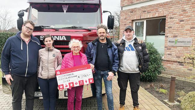 »Lichterfahrt«-Erlös geht an Hospiz-Initiative