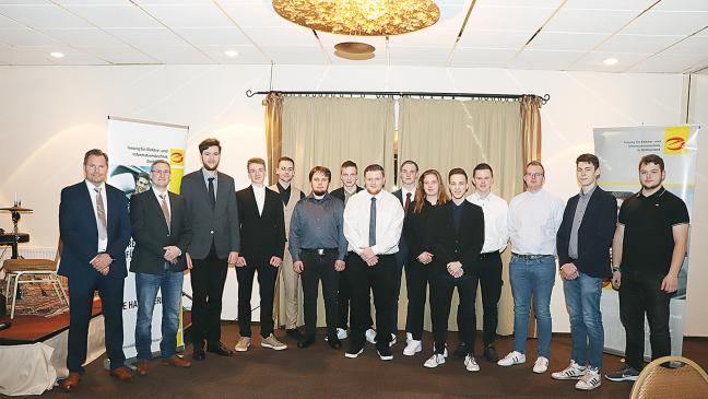 Elektroniker: Auch zwei Rheiderländer sind jetzt Gesellen