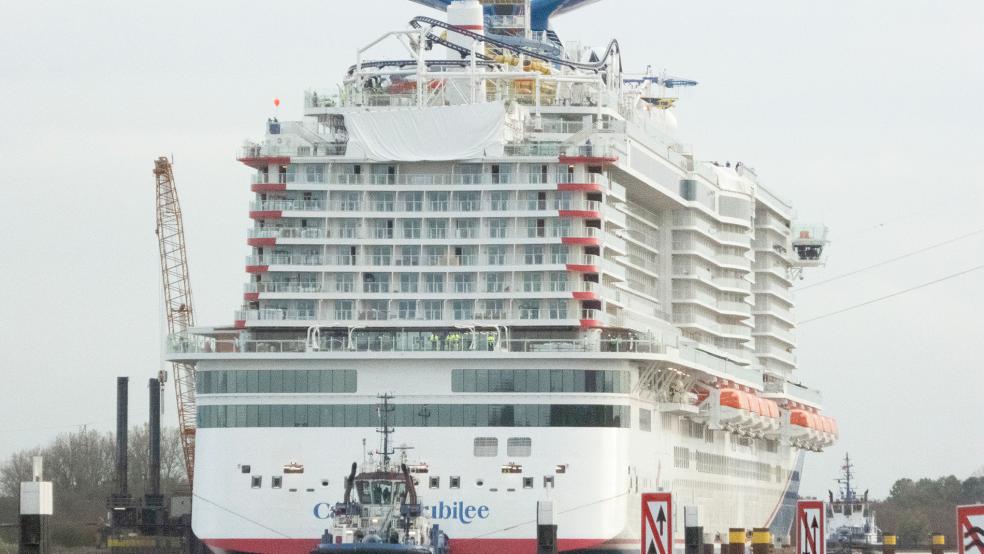 Ende Oktober 2023 wurde die »Carnival Jubilee« auf die Ems-Reise geschickt. Jetzt hat die Meyer Werft den Auftrag für ein Folgemodell.  © Foto: Hanken