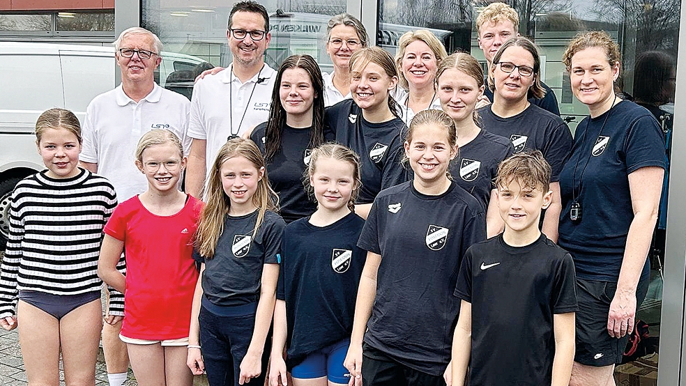 Das Team des SV Poseidon Leer zeigte starke Leistungen beim 2. Bezirksoffenen Schwimmfest in Barßel.  © Foto: privat
