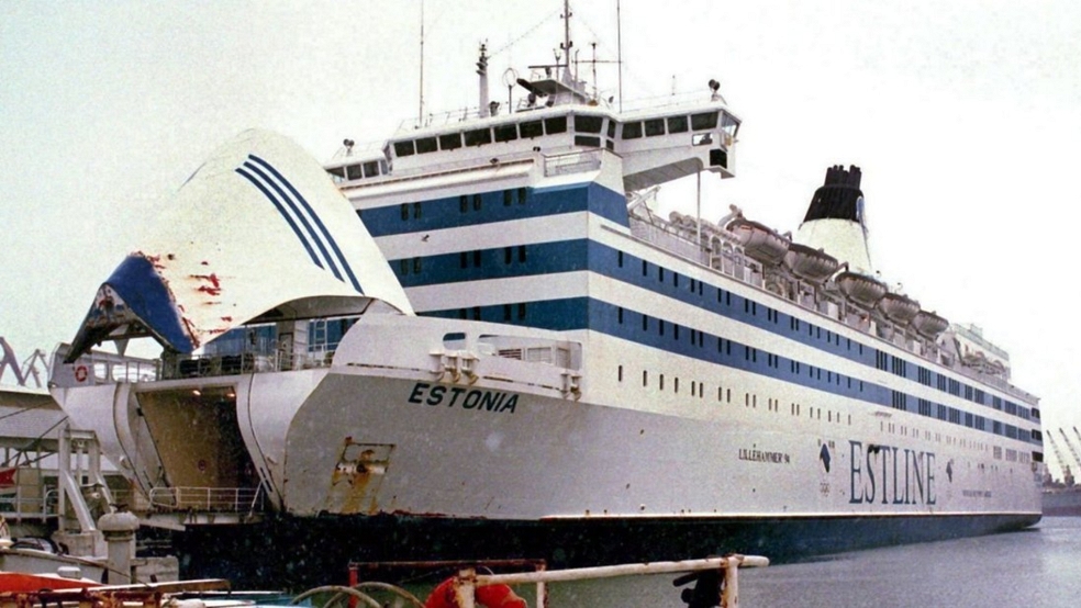 Die Ostsee-Fähre „Estonia“ mit geöffneter Bugklappe (Archivbild).  © dpa/epa Scanpix Norge