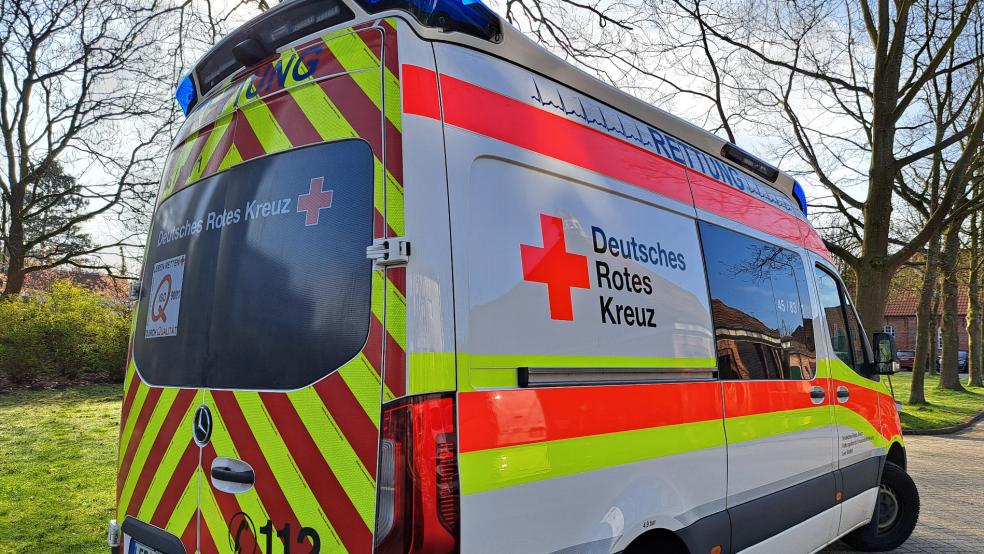 Wie die Polizei mitteilt, wurde "definitiv" jemand verletzt und musste ins Krankenhaus gebracht werden. © Symbolfoto: Szyska