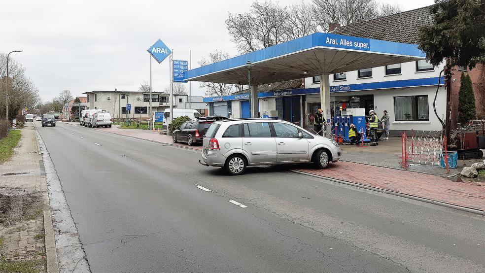 Die Aral-Tankstelle in Bunde soll am Donnerstag endgültig geschlossen werden.  © Archivfoto: Berents