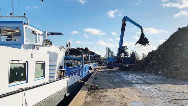 Umschlag im Industriehafen von Leer ging 2023 zurück