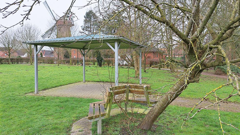 Rund um den Unterstand im Wierde-Park wird in diesem Frühjahr der Mehrgenerationen-Aktivplatz entstehen.  © Foto: Szyska