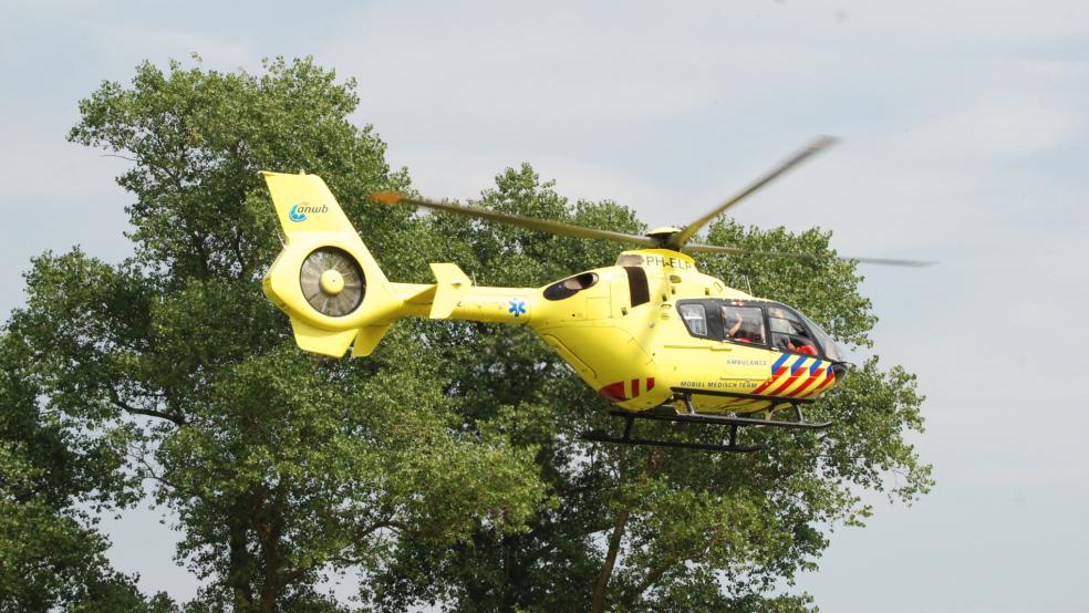 MIt einem Rettungshubschrauber, hier ein Symbolbild, musste heute morgen ein 62-jähriger Autofahrer in eine Klinik geflogen werden, der auf der Leeraner Straße in Nortmoor verunglückte. © Hoegen