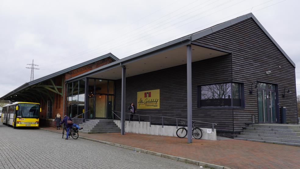 Der Alte Güterbahnhof in Papenburg hat einen neuen Pächter. © Schade
