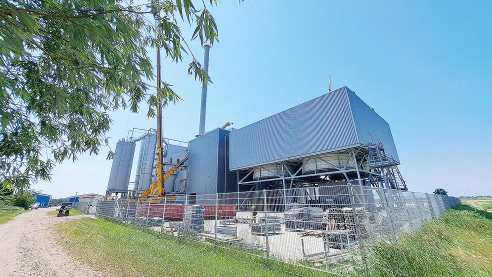 Die Ersatzbrennstoff-Anlage an der Industriestraße in Weener soll erweitert werden.  © Archivfoto: Szyska