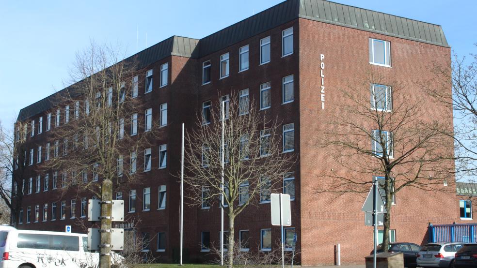 Ein 27-Jähriger war ohne Führerschein mit dem Auto unterwegs und parkte ausgerechnet bei der Polizeiinspektion in Leer. © Archivfoto: Berents
