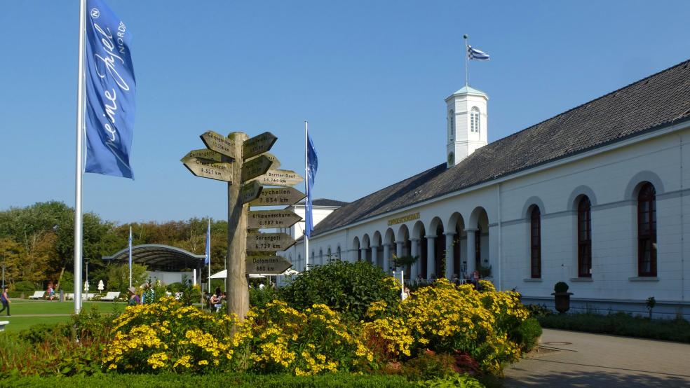 Im Conversationshaus am Kurplatz auf der Insel Norderney will die SPD-Spitze über ihre Strategie diskutieren. © www.ostfriesland.travel