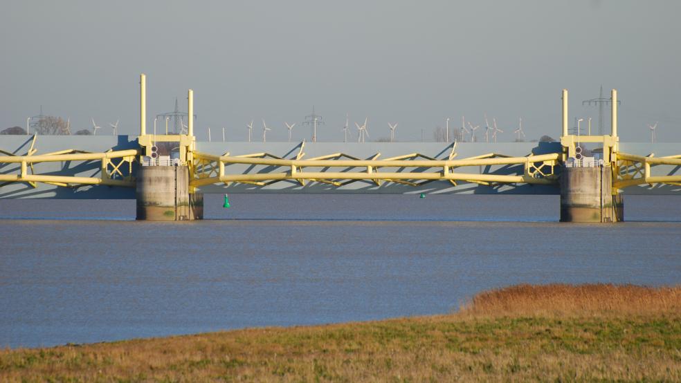 Wer am Sperrwerk drängenden Bedürfnissen nachgehen will, muss sich in Selbstbeherrschung üben: Die Besucher-Toiletten sind langfristig gesperrt. © Hanken (Archiv)