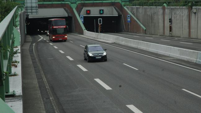Rettungskräfte üben Notfall: Emstunnel gesperrt