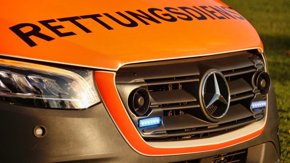 Eine Fahrradfahrerin ist von einem Autofahrer angefahren und dabei verletzt worden. © pixabay