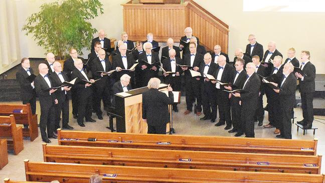 »Crescendo« in der Kreuzkirche Stapelmoor