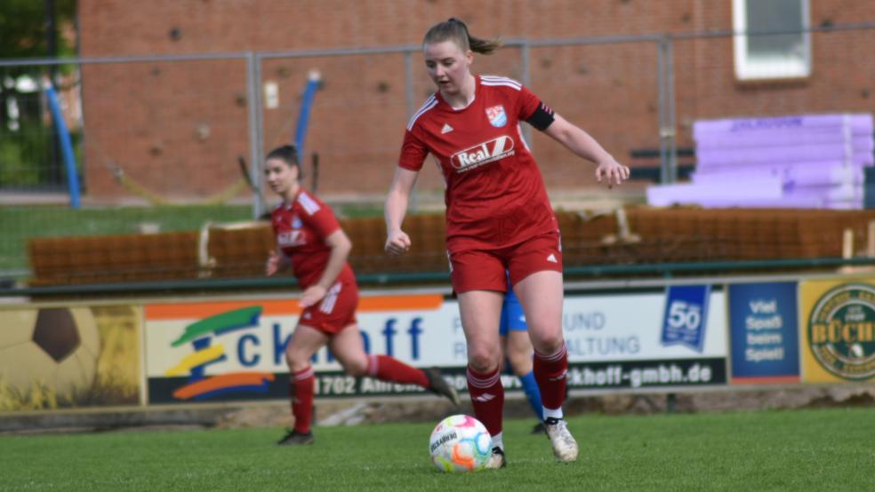 War erneut die entscheidende Spielerin: Lea Siemens traf doppelt beim 2:1-Sieg des SV TiMoNo in Ahlerstedt. © Koppelkamm