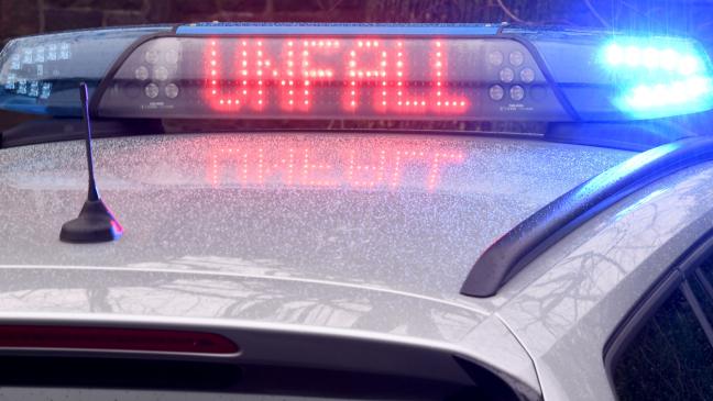 Audi stößt gegen Renault: Fahrer verletzt