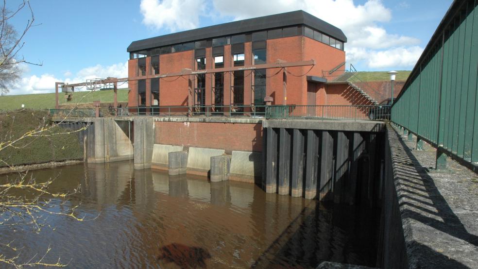 Auch für die erfolgte Sanierung des Schöpfwerks in Soltborg erhält die Sielacht eine Förderung aus Küstenschutzmitteln des Landes Niedersachsen. © Foto: Szyska