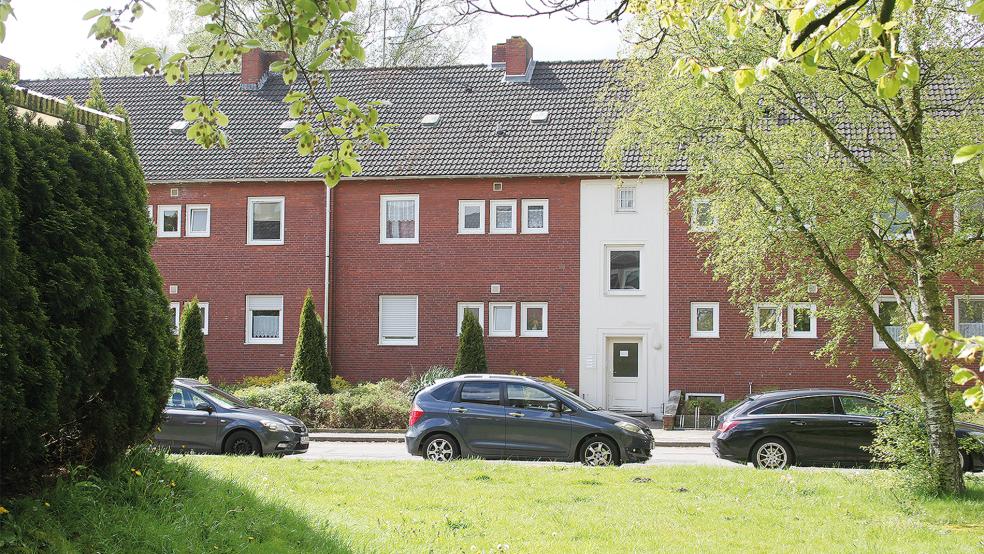 Die Wohnblöcke an der Friesenstraße sollen saniert werden und eine neue Heizungsanlage bekommen.  © Foto: Busemann