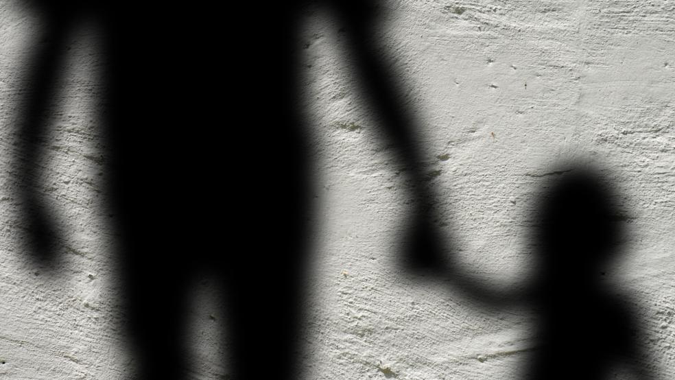 Der Angeklagte war der Nachbar des Mädchens, das vor der Einschulung mit ihrer Mutter nach Borkum gezogen war. © Pixabay (Symbolfoto)