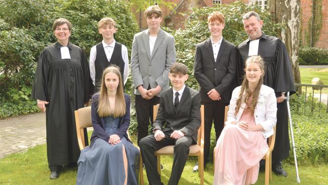 Sechs Jugendliche in Weener konfirmiert