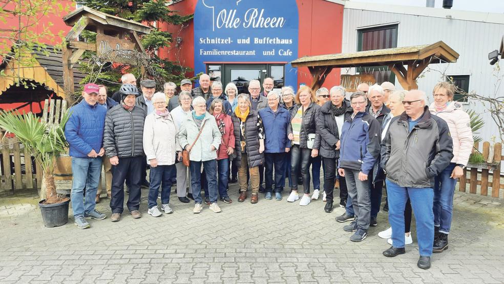 In Rhede trafen sich die ehrenamtlichen Helfer des Heimatkundlichen Arbeitskreises jetzt zu einem gemeinsamen Frühstück.  © Foto: privat