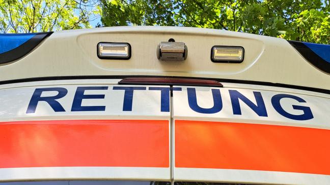 Motorradfahrer schwebt nach Unfall in Lebensgefahr