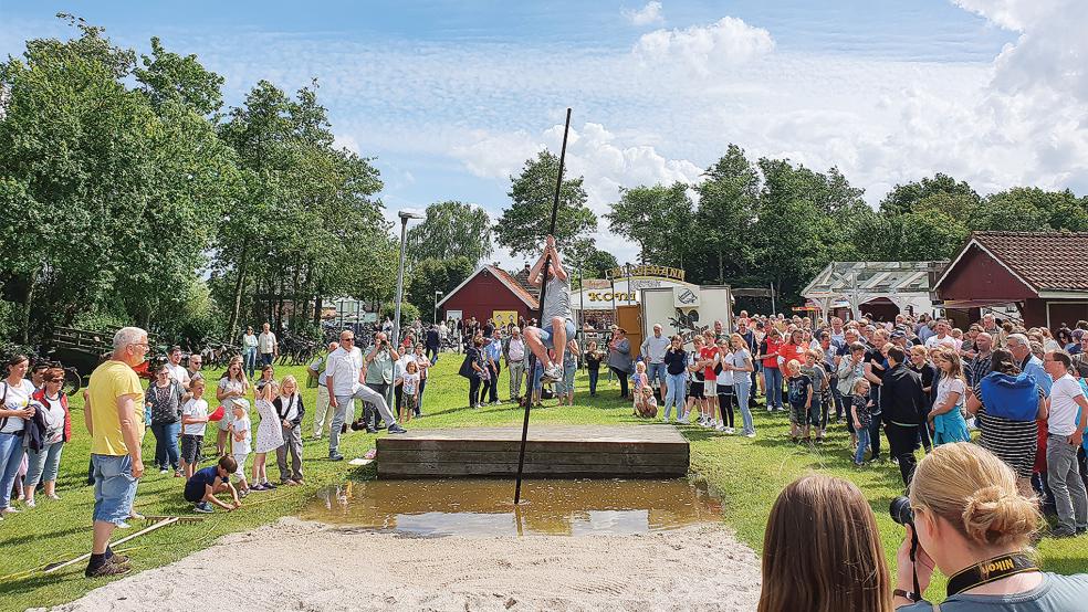 Beim 34. Pulsstockspringen wird es in Verlaat wieder sportlich.  © Foto: Hans-Günter Veenhuis/Heimatverein