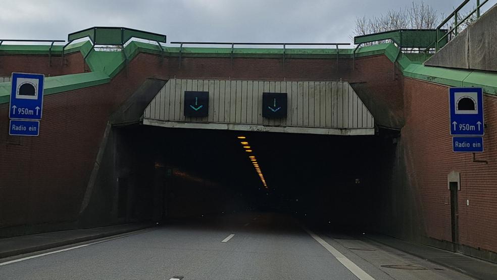 Beide Tunnelröhren werden voll gesperrt. © Szyska (Symbolfoto)