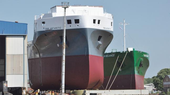 Der Bug des neuen Schiffes ist schon fertig
