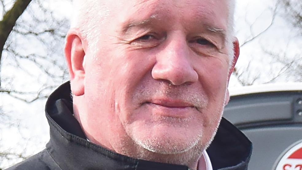 Norbert Willms wird sich auch in seinem Ruhestand um den Gewerbepark Rheiderland kümmern.  © Archivfoto: Himstedt