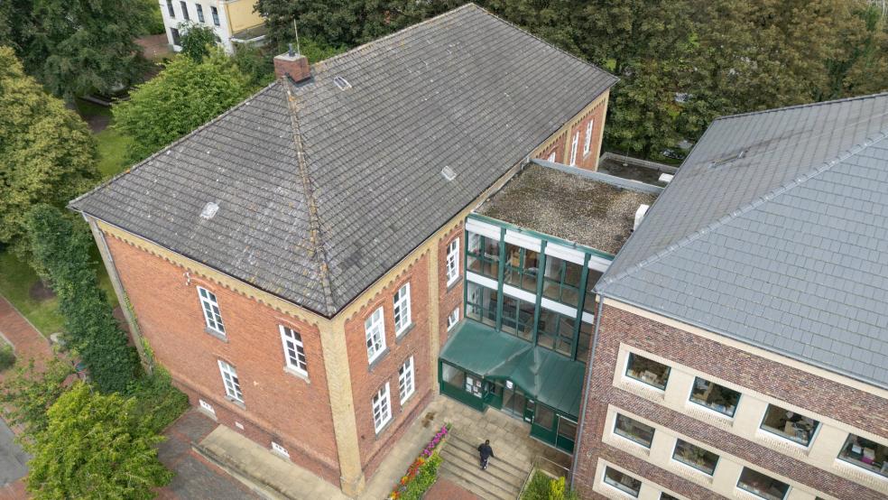 Das Rathaus in Weener wird im kommenden Jahr saniert. © Bruins