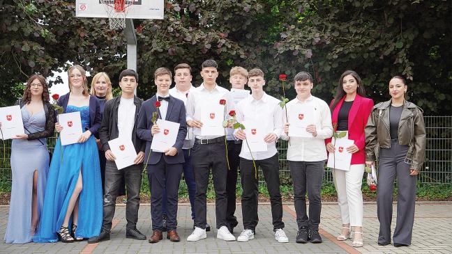 Für Oberschüler beginnt nun der Ernst des Lebens