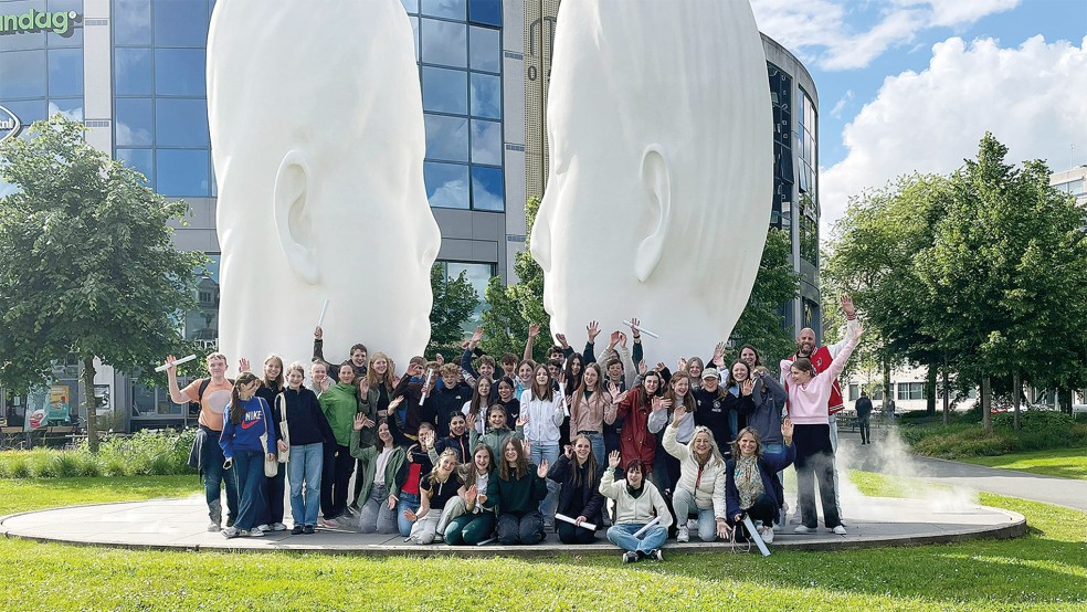 Schülerinnen und Schüler des UEG Leer waren zum Schüleraustausch in Leeuwarden.  © Foto: UEG