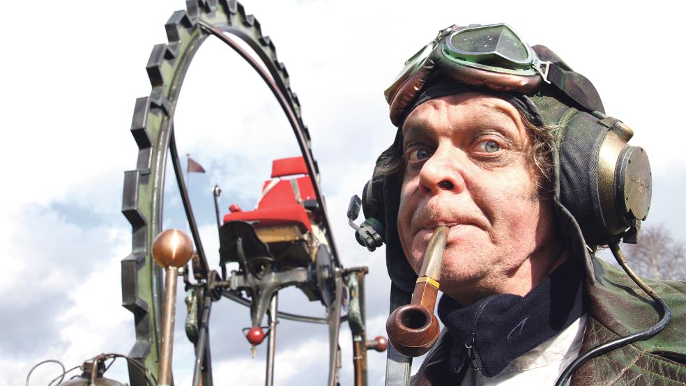 Auch das Abacus-Theater wird als Walkact auf dem Gelände beim »Steamfest« unterwegs sein.  © Foto: Jan Wessels/Abacus Theater