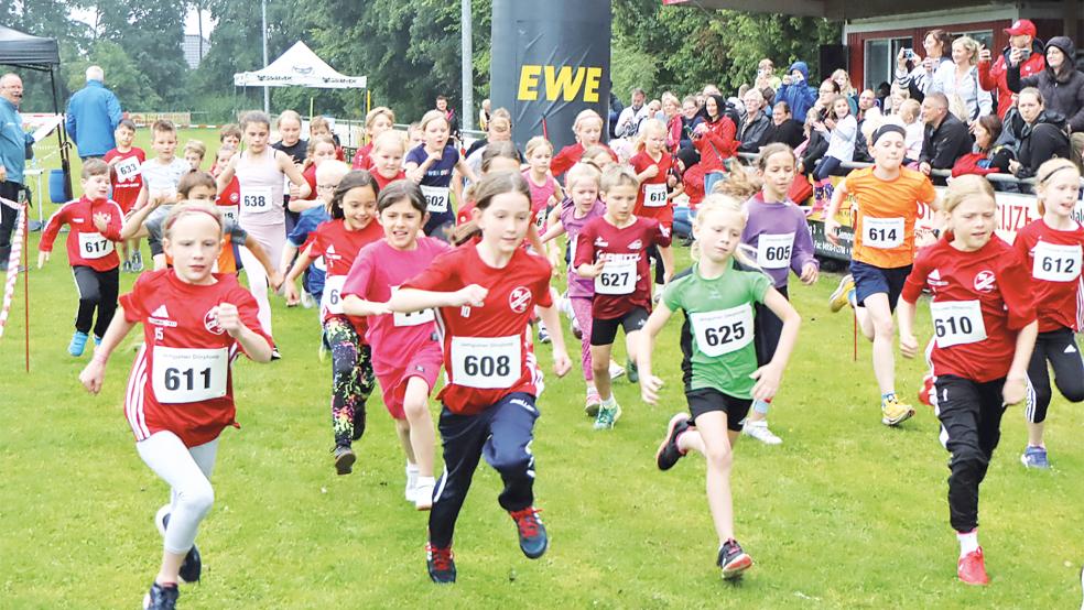 Mehr als 100 Kinder nahmen an den Schüler- und Bambiniläufen teil.  © Foto: Ammermann